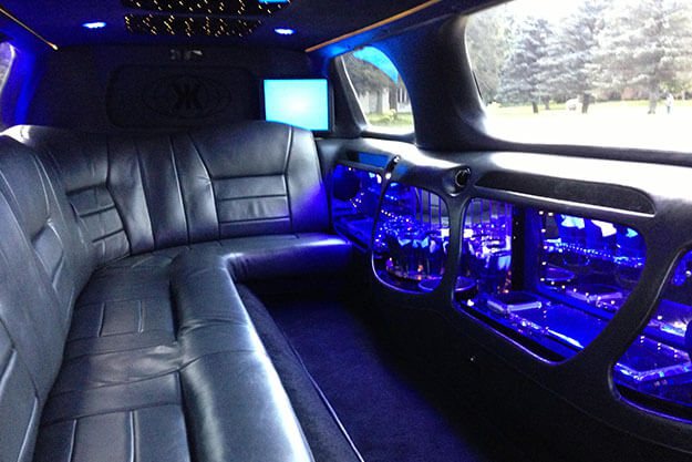 Limo rental in Westland