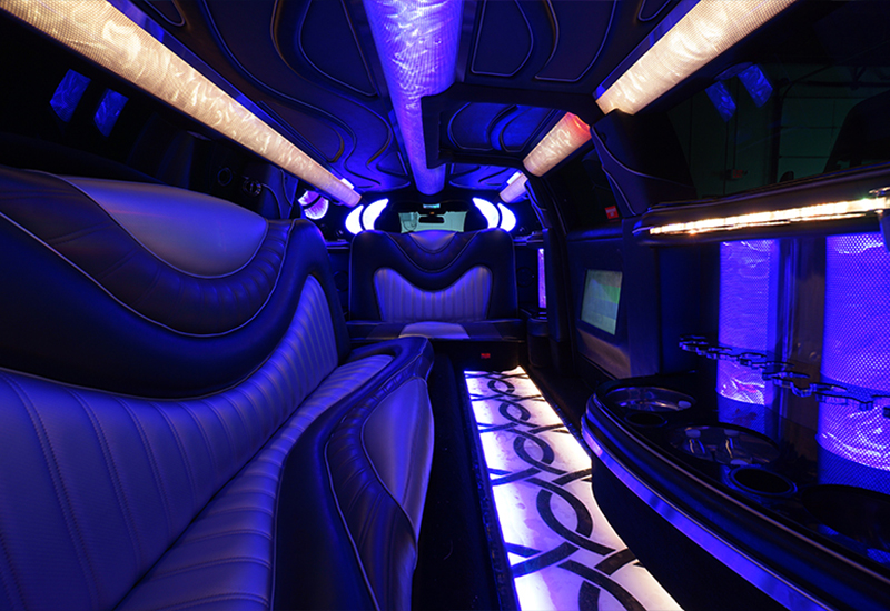 12-passenger limos